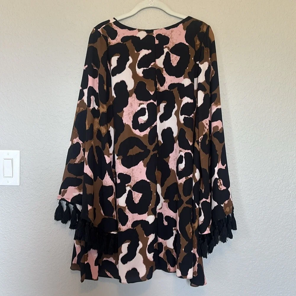 Judith March Tunic Dress - Picture 4 of 11